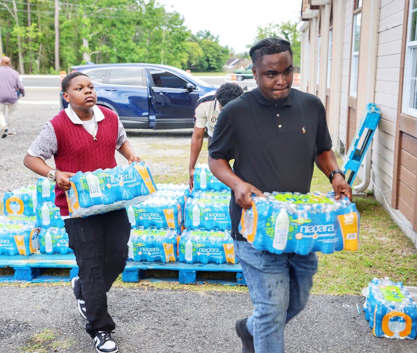 Community water giveaway
